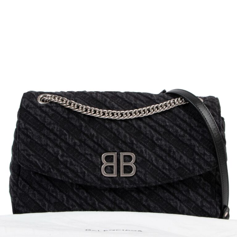 Balenciaga Black Medium BB Round Chain Bag Balenciaga