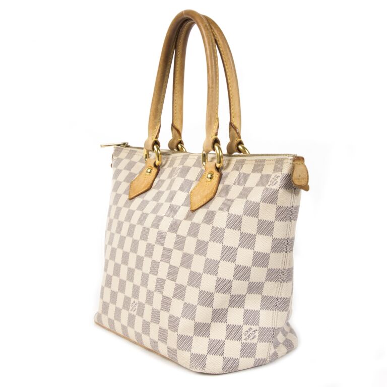 Louis Vuitton Damier Azur Saleya MM Zip Tote Bag 111lv20 For Sale at  1stDibs