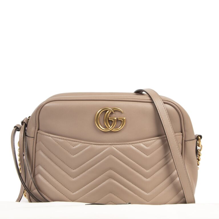 Gucci GG Marmont Shoulder Bag Matelasse Medium White in Calfskin Leather  with Antique Gold - US