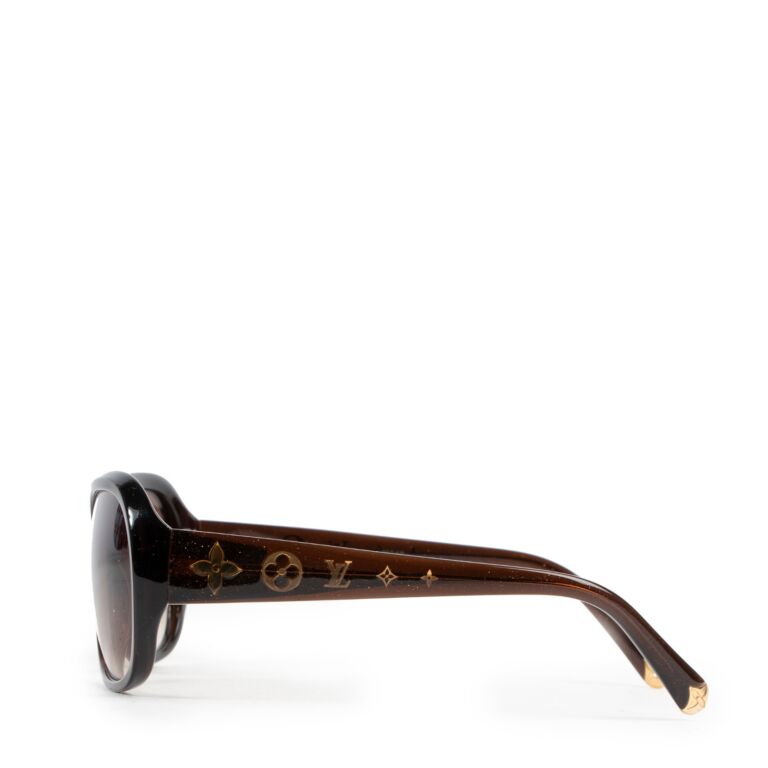 Louis Vuitton Brown Glasses ○ Labellov ○ Buy and Sell Authentic