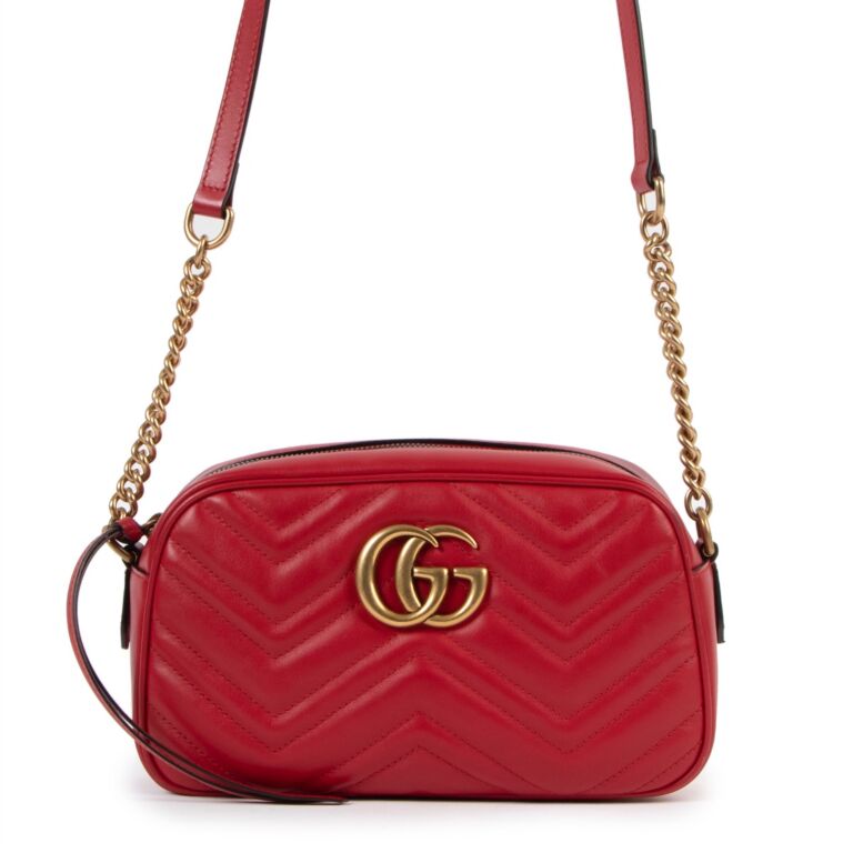 Gucci Red Velvet GG Marmont Mini Shoulder/Crossbody Bag ○ Labellov ○ Buy  and Sell Authentic Luxury