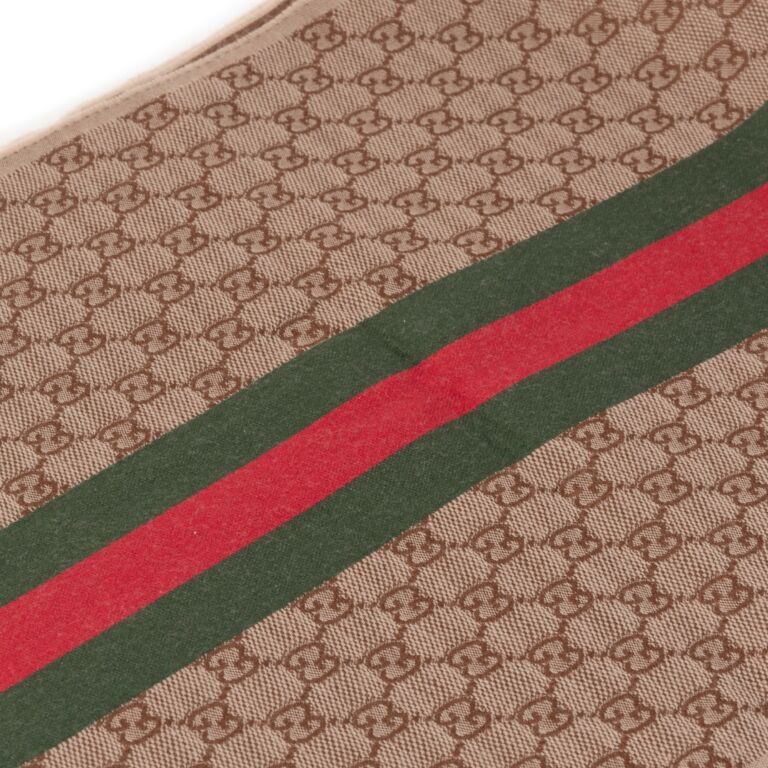 Gucci Pink GG Monogram Wool Scarf ○ Labellov ○ Buy and Sell