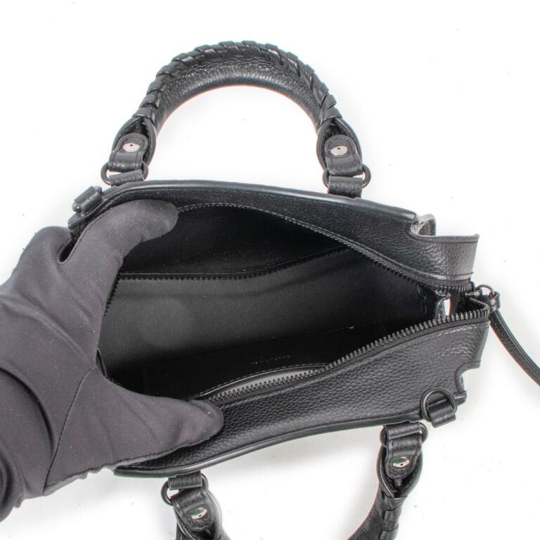 Balenciaga - Authenticated Neo Classic Handbag - Leather Black for Women, Never Worn