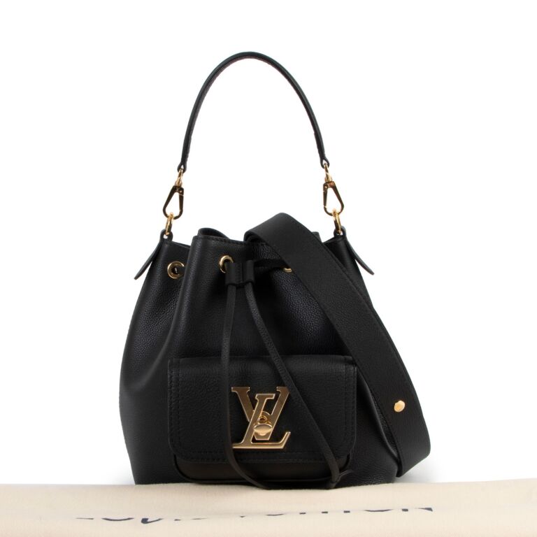 Louis Vuitton Black Lockme Bucket Bag ○ Labellov ○ Buy and Sell