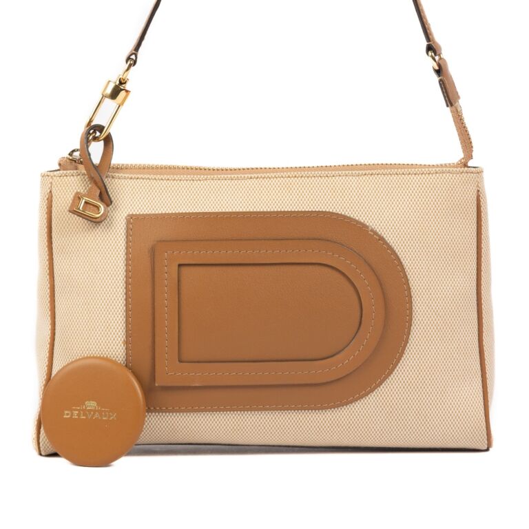 LABELLOV - This gorgeous Delvaux Louise Boston bag is