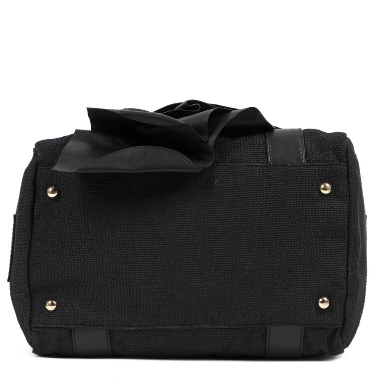 Gold Embossed Designer Handbag For Women Black Flower Leather Small Black Tote  Bag, Shoulder, Crossbody, Backpack With P2 Purse From Highend187, $65.57 |  DHgate.Com