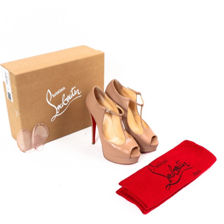 Louis Vuitton, Shoes, Louis Vuitton Classic Red Bottom Heals 39
