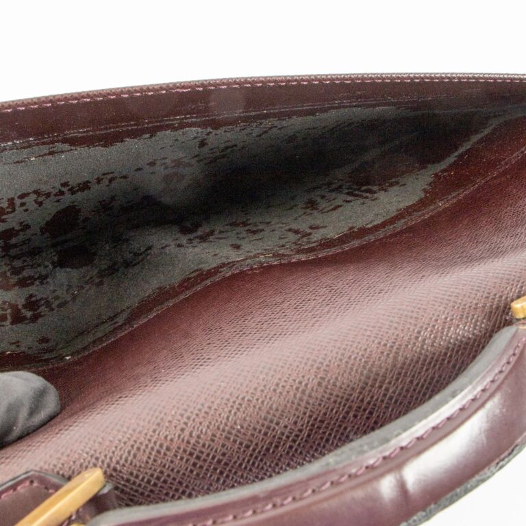 Louis Vuitton Burgundy Taiga Leather Robusto Briefcase Labellov Buy and  Sell Authentic Luxury