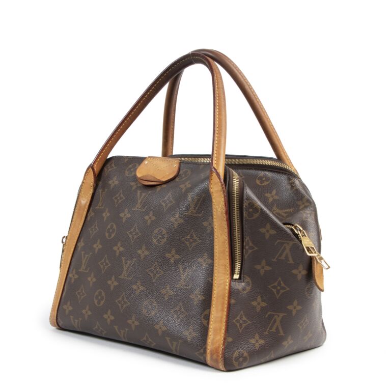 Louis Vuitton Marais Monogram Top Handle Bag ○ Labellov ○ Buy and Sell  Authentic Luxury