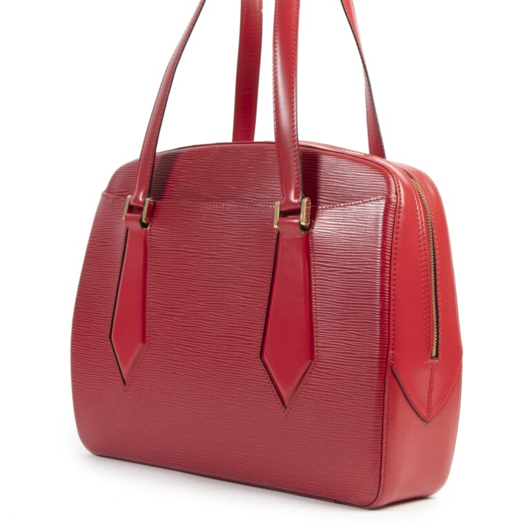 Louis Vuitton red epi leather belt ref.691637 - Joli Closet