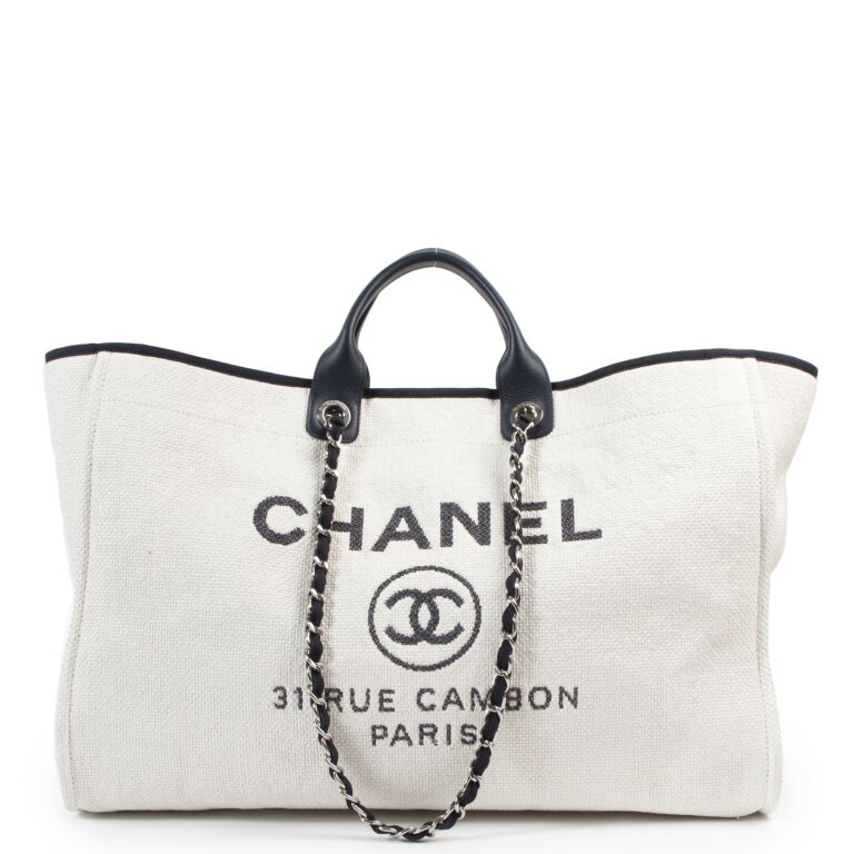 Deauville  MM  Tote  Blue  A67001  dct  Bag  CHANEL  Chain   Leather  Чехол для духов chanel  epvintage luxury Store  Canvas