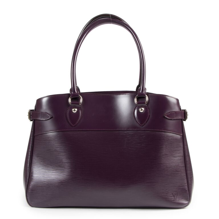 LOUIS VUITTON PASSY EPI PM - Designer Handbags for SALE