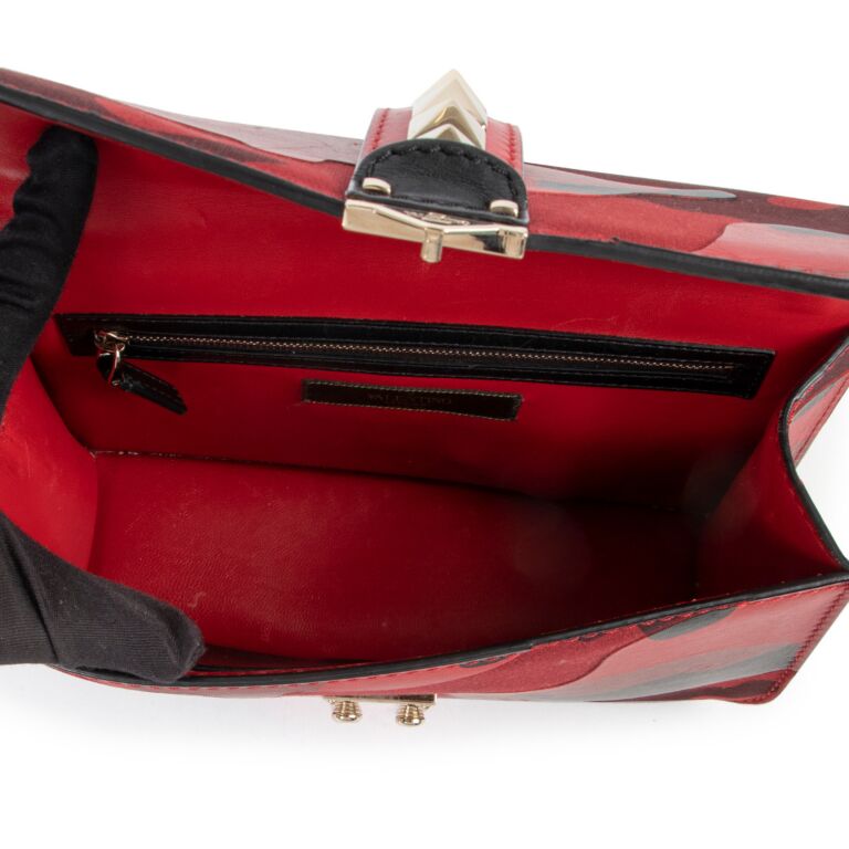 Valentino Garavani, Bags, Soldvalentino Rockstud Red Volcano Bag
