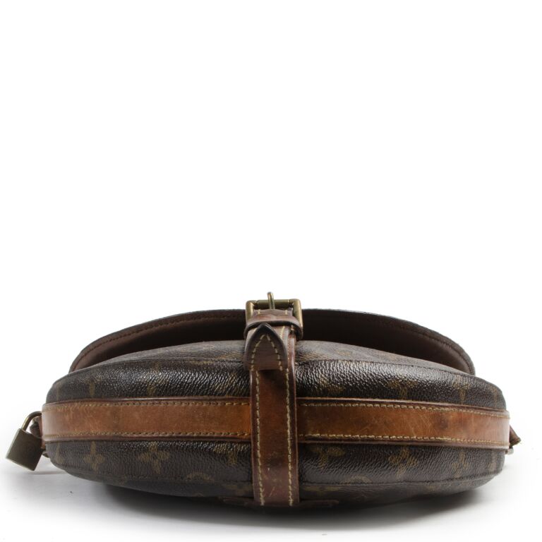 LV' Chantilly Leather Crossbody Bag
