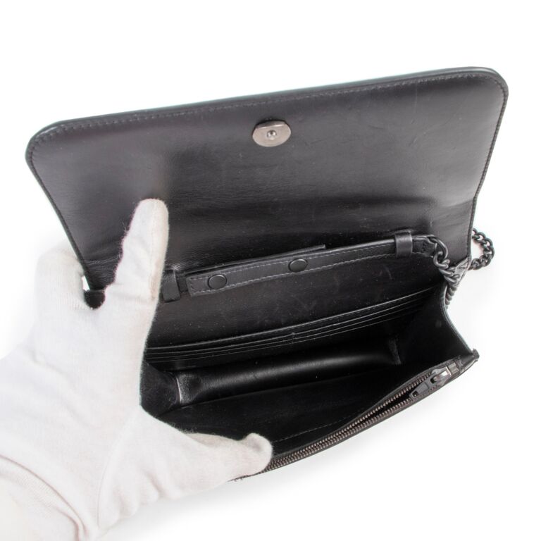 Bb chain leather crossbody bag Balenciaga Black in Leather - 34476313