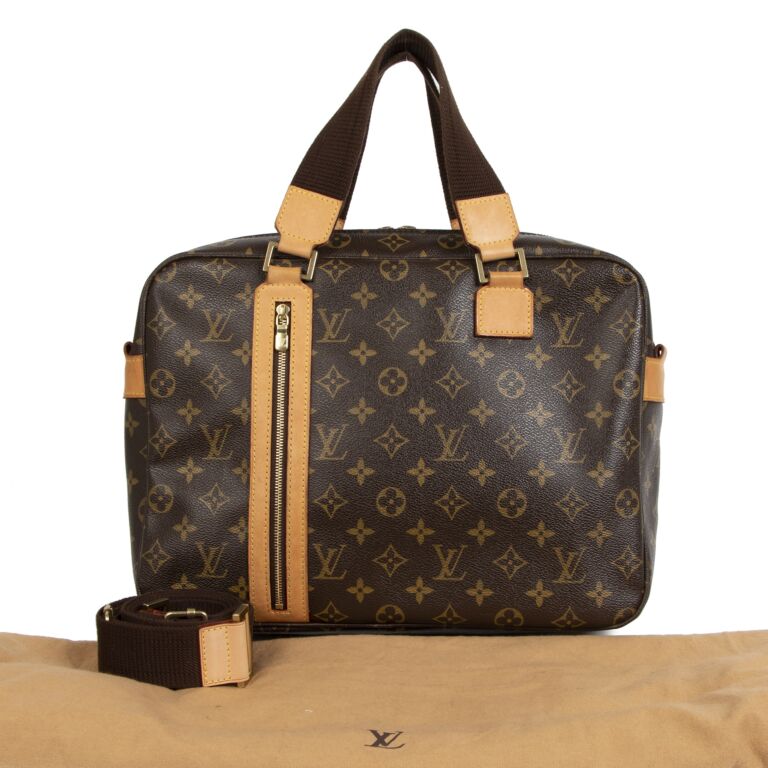 Louis+Vuitton+Bosphore+Crossbody+Cream+Leather for sale online