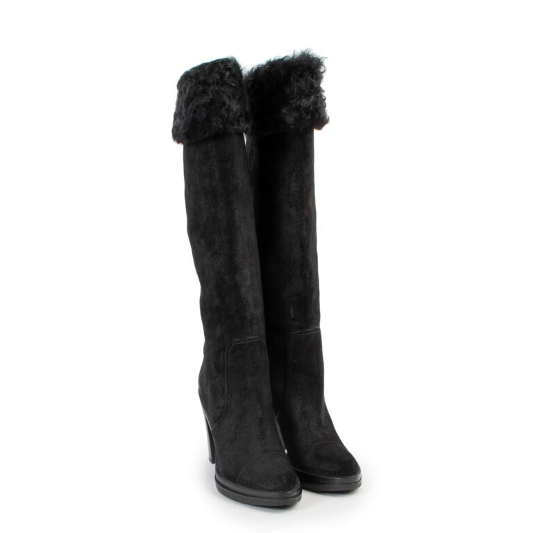 Boots Louis Vuitton Black size 38 IT in Suede - 35947411