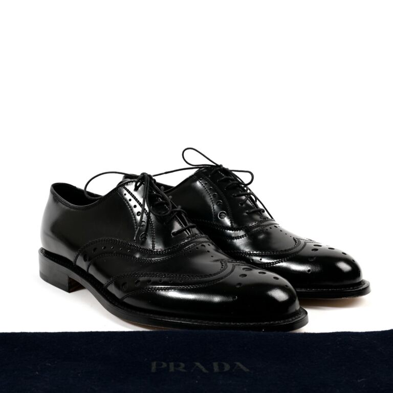 Prada Black Brushed Leather Brogue Oxford Shoes - Size 42,5 ○ Labellov ○  Buy and Sell Authentic Luxury