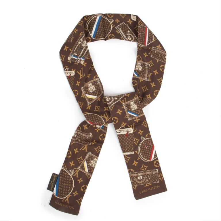 Louis Vuitton Red and Beige Monogram Trunks Silk Bandeau Scarf – I
