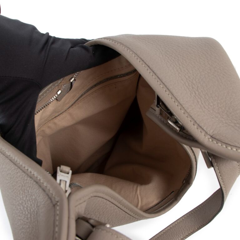 Hermès Massai PM Tourterelle Taurillon Clemence Shoulder Bag
