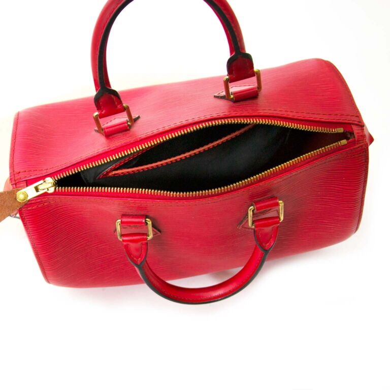 Speedy leather handbag Louis Vuitton Red in Leather - 37562298