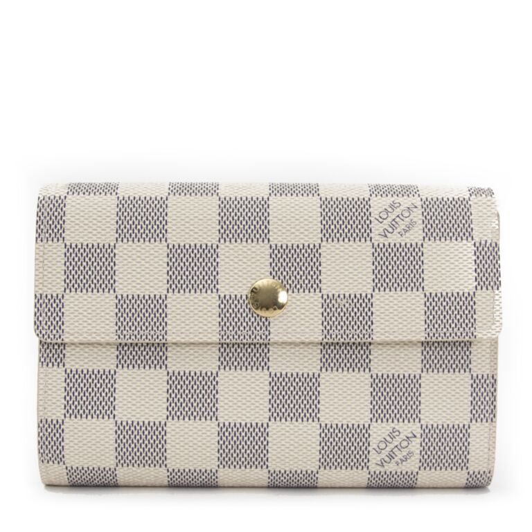 Louis Vuitton Damier Azur Alexandra Wallet QJA06V0NWB004