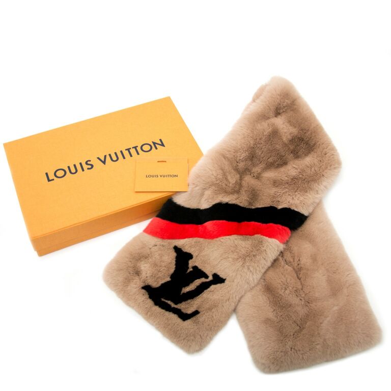 Louis Vuitton Rex Rabbit Fur Scarf For Sale at 1stDibs  black fluffy scarf,  louis vuitton rabbit price, louis vuitton rabbit scarf