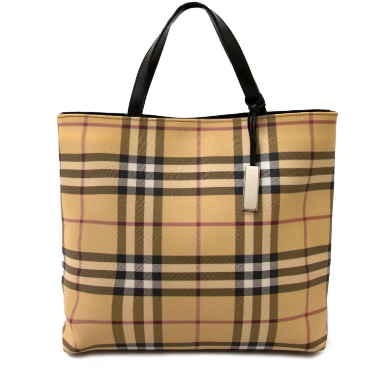 Burberry Checked Shopper Labellov Buy and Sell Authentic Luxury