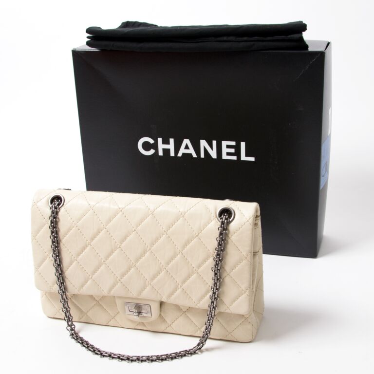 Chanel Snow White 2.55 Reissue Labellov Buy and Sell