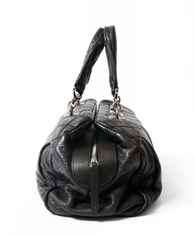 Chanel Black Doctors Bag ○ Labellov ○ Buy and Sell Authentic Luxury