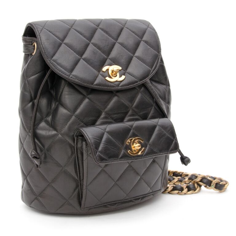Chanel Black Quilted Leather Backpack ○ Labellov ○ Buy and Sell Authentic  Luxury