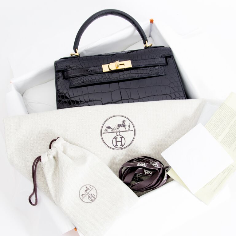 Hermès Kelly Sellier 28 Croco Porosus Black GHW ○ Labellov ○ Buy and Sell  Authentic Luxury
