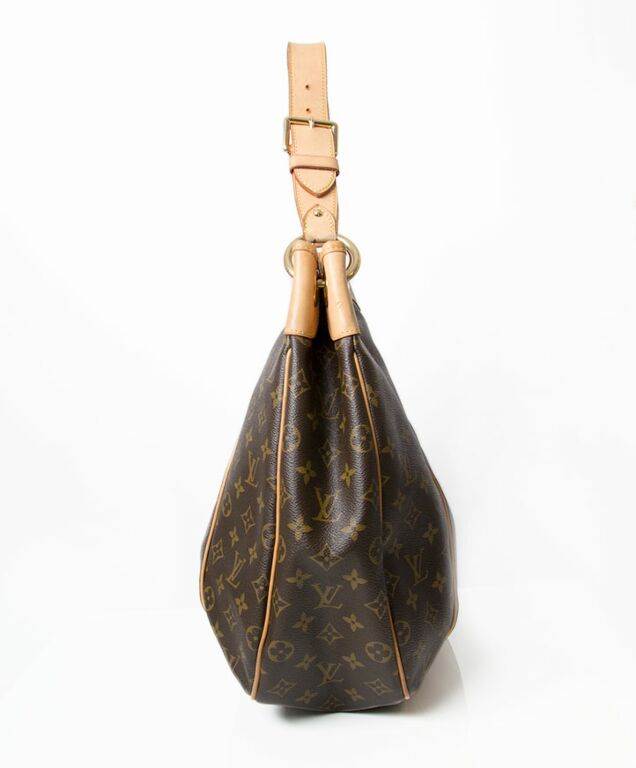 Louis Vuitton Galliera GM Monogram Hobo Bag ○ Labellov ○ Buy and