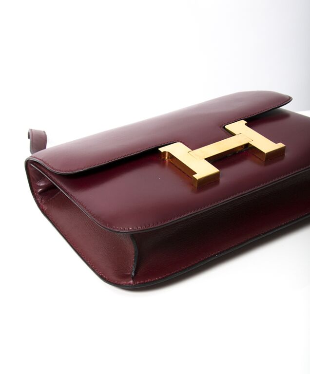 Constance leather handbag Hermès Burgundy in Leather - 4659589