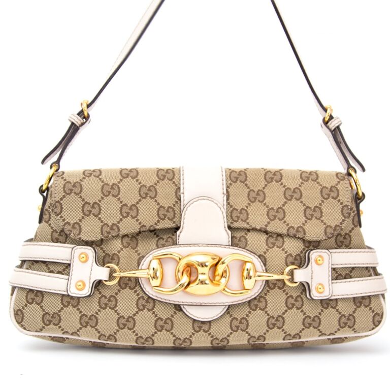 Gucci hotsell purse beige