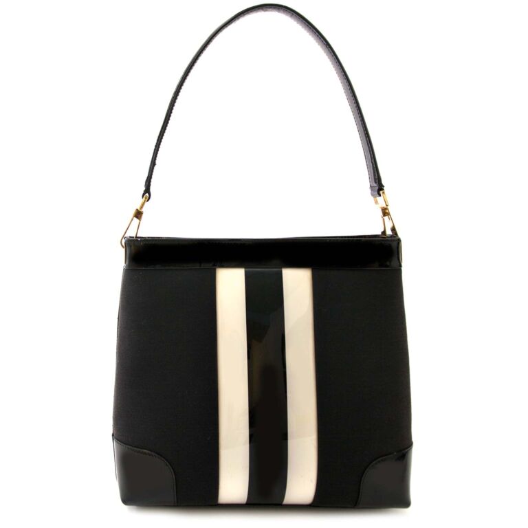 Gucci black handbag with on sale stripe