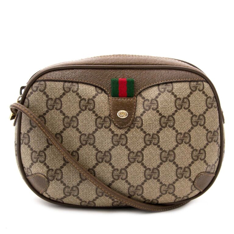 Solis 🌤️  Gucci monogram bag, Gucci vintage bag, Gucci mini bag
