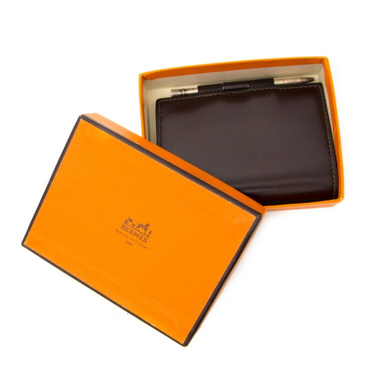 Hermès Leather Flap Agenda Holder with Pencil ○ Labellov ○ Buy and Sell  Authentic Luxury