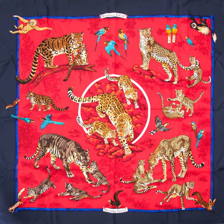 Hermes Silk Twill Scarf Tendresse Feline NIB – Carre de Paris