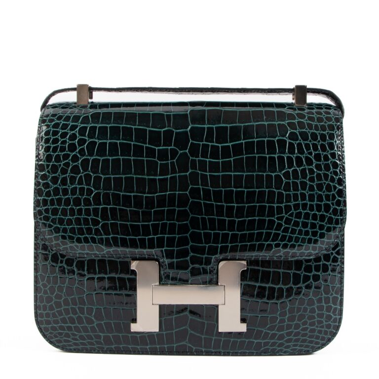 Hermès Constance 24 Vert Rousseau Crocodile Porosus PHW ○ Labellov ○ Buy  and Sell Authentic Luxury