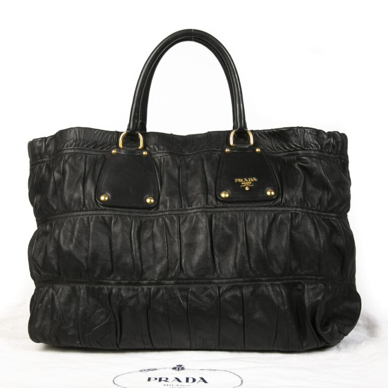 Prada Black Matelass Shoulder Bag Labellov Buy and Sell