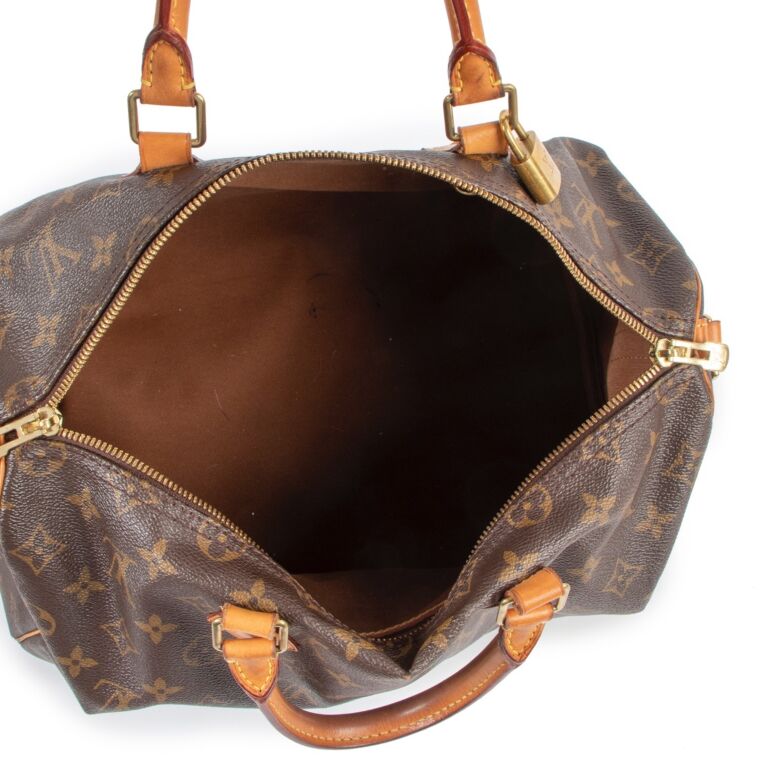 Authentic Louis Vuitton Speedy 35 Bandouliere Monogram with Strap Like New