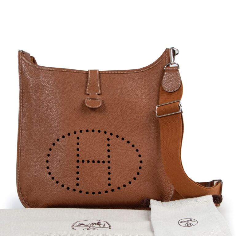 Hermès Gold Evelyne 29 Crossbody Bag ○ Labellov ○ Buy and Sell