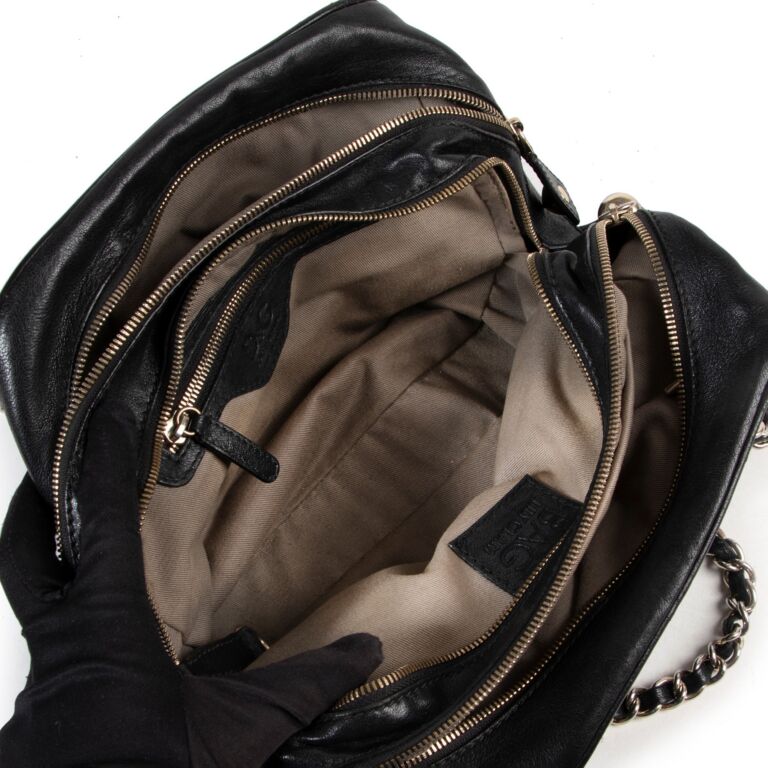 Factory Lily Quilted Shoulder Bag - Black