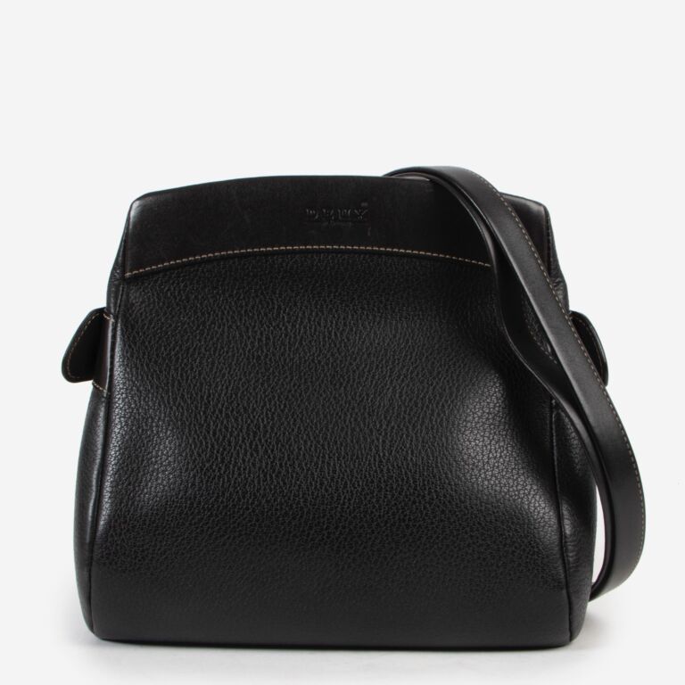 Deux De Delvaux Black Crossbody Bag Labellov Buy and Sell Authentic Luxury