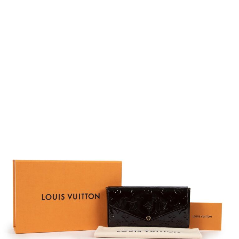 Red Louis Vuitton Monogram Vernis Pochette Felicie Crossbody Bag