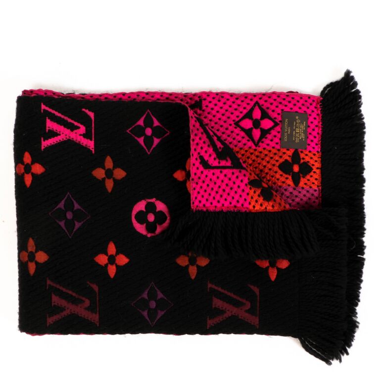 Louis Vuitton Rainbow Logomania Scarf ○ Labellov ○ Buy and Sell Authentic  Luxury