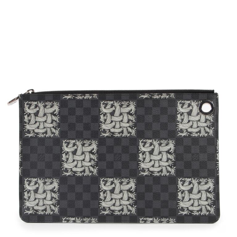 Shop Louis Vuitton DAMIER GRAPHITE Louis Vuitton POCHETTE JOUR GM by  Bellaris