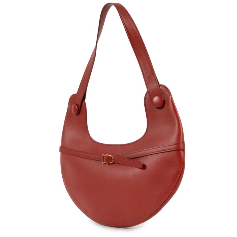 Delvaux Givry Red Leather Shoulder Bag ○ Labellov ○ Buy and Sell