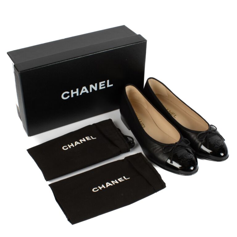 Chanel Black Leather Ballerinas - size 39 ○ Labellov ○ Buy and Sell  Authentic Luxury